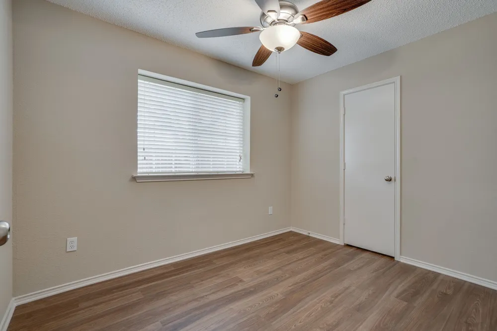 755 Burr Oak Drive Lewisville, TX 75067