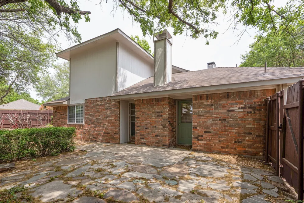755 Burr Oak Drive Lewisville, TX 75067
