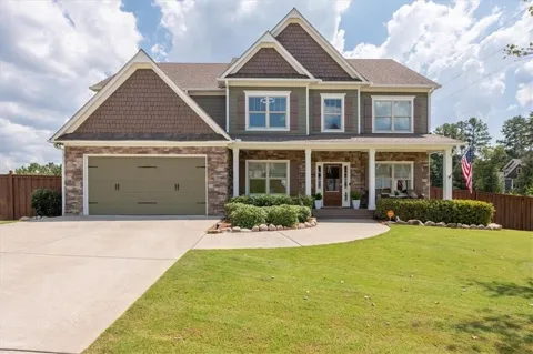 3 Hillshire Drive