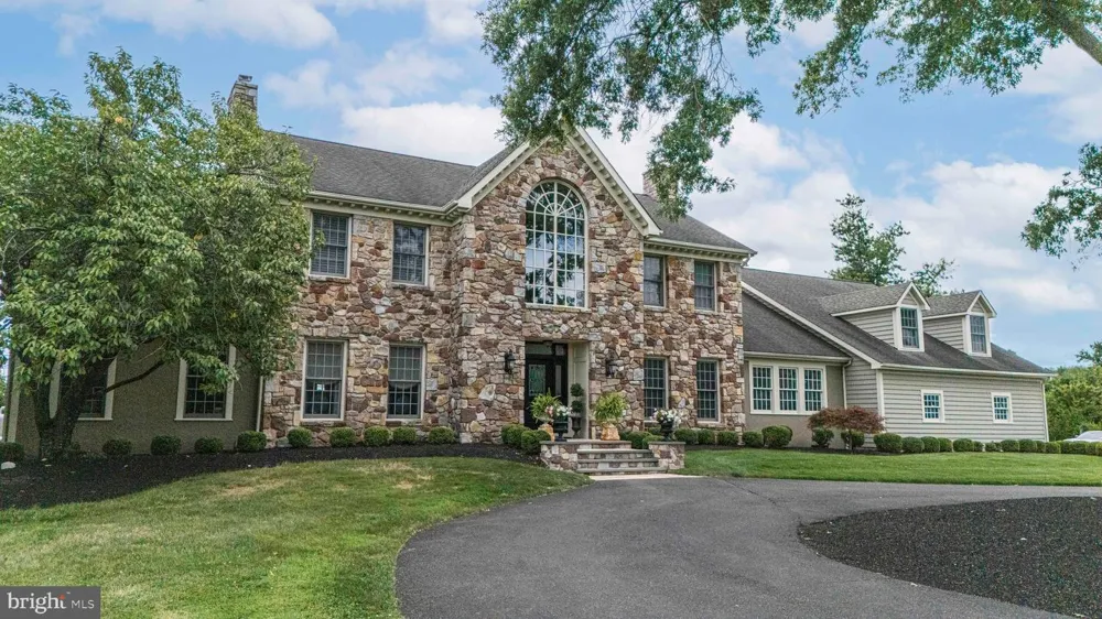 1349 WRIGHTSTOWN ROAD Newtown, PA 18940