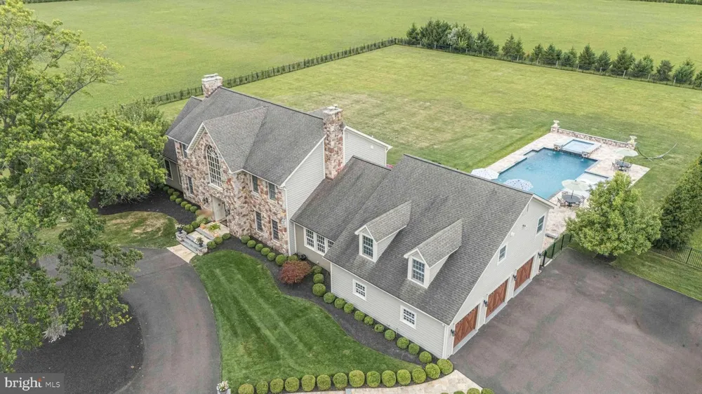 1349 WRIGHTSTOWN ROAD Newtown, PA 18940
