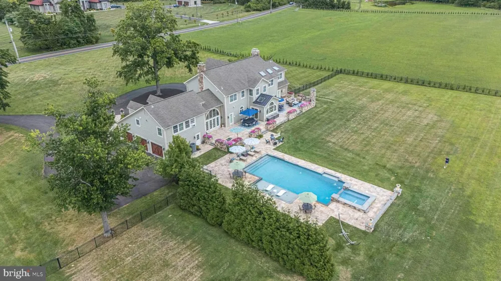 1349 WRIGHTSTOWN ROAD Newtown, PA 18940