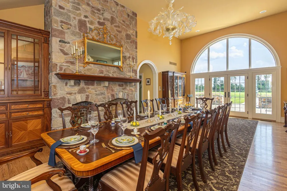 1349 WRIGHTSTOWN ROAD Newtown, PA 18940