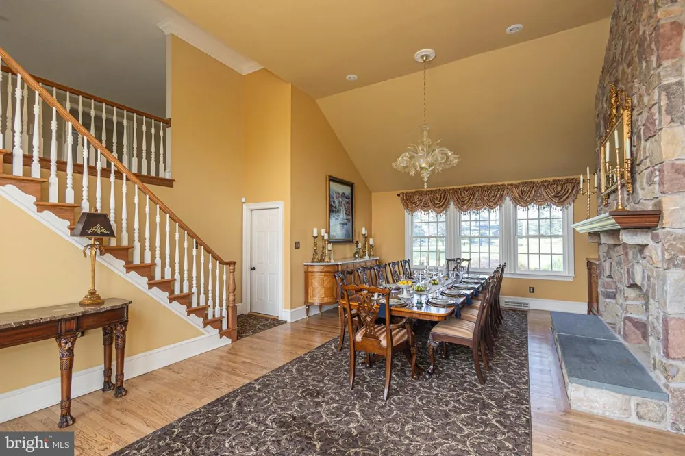 1349 WRIGHTSTOWN ROAD Newtown, PA 18940