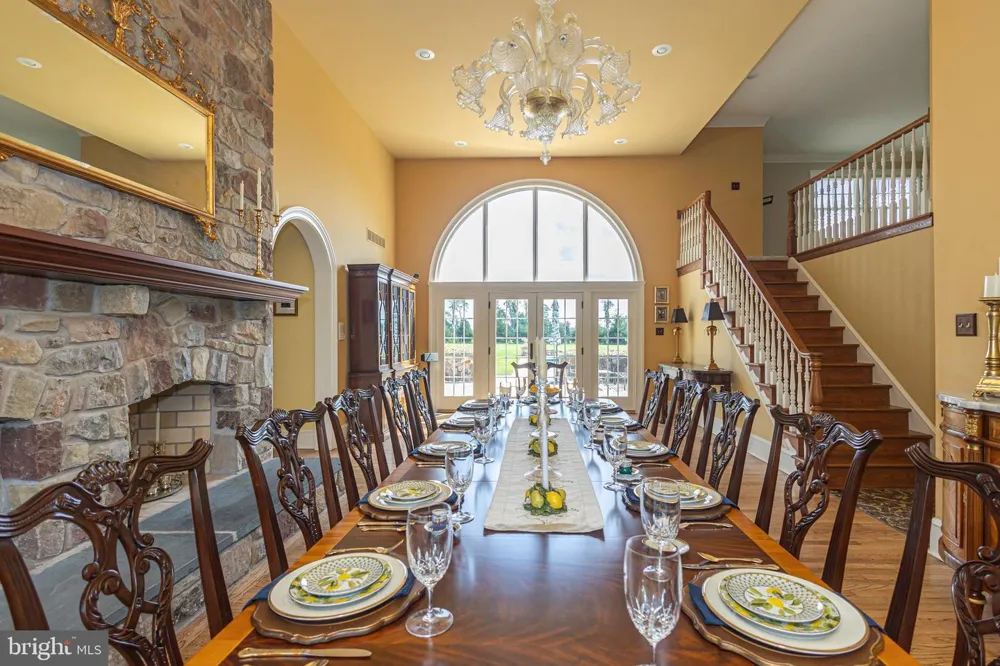 1349 WRIGHTSTOWN ROAD Newtown, PA 18940