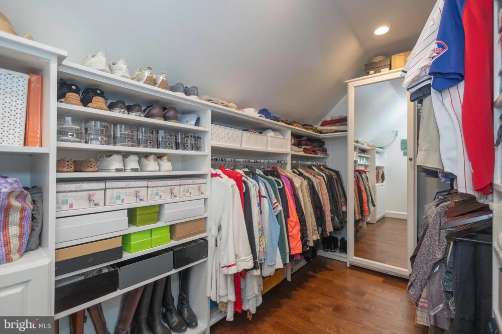 1349 WRIGHTSTOWN ROAD Newtown, PA 18940