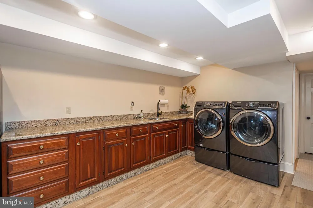 1349 WRIGHTSTOWN ROAD Newtown, PA 18940