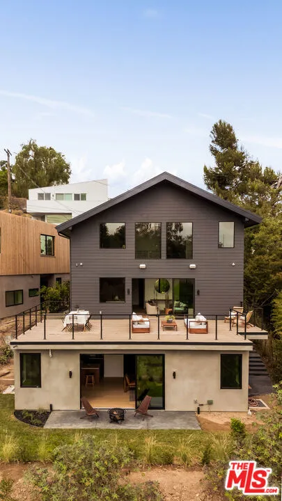 621 Frontenac Avenue Los Angeles, CA 90065