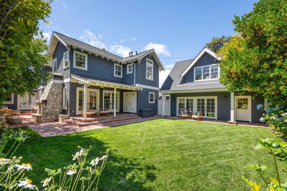 61 MYRTLE STREET Redwood City, CA 94062