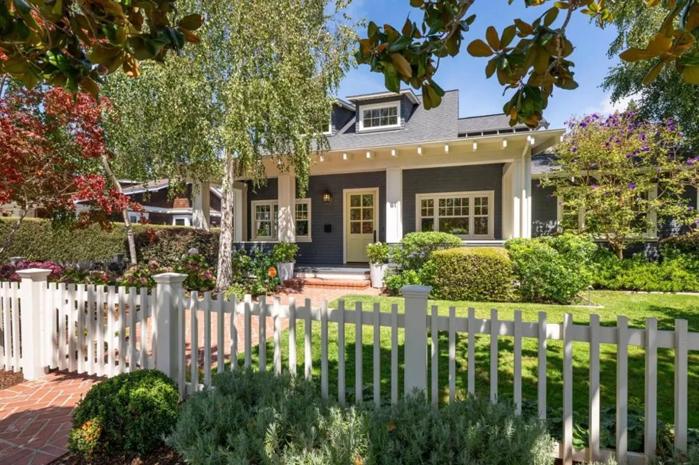 61 MYRTLE STREET Redwood City, CA 94062