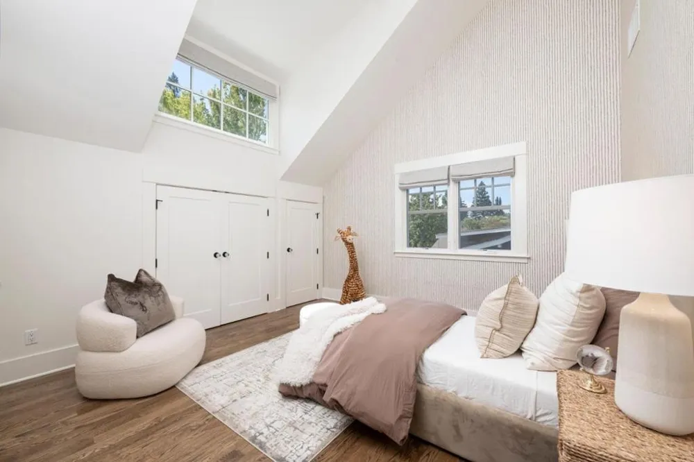 61 MYRTLE STREET Redwood City, CA 94062
