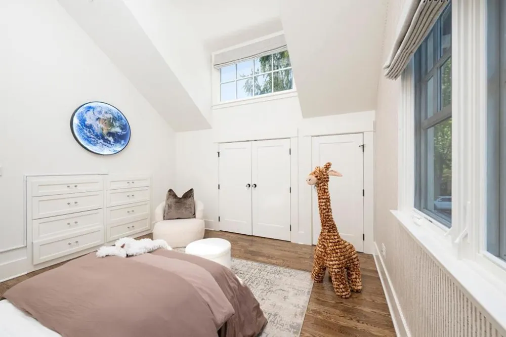 61 MYRTLE STREET Redwood City, CA 94062