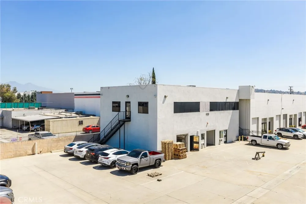 129 S 8th La Puente, CA 91746