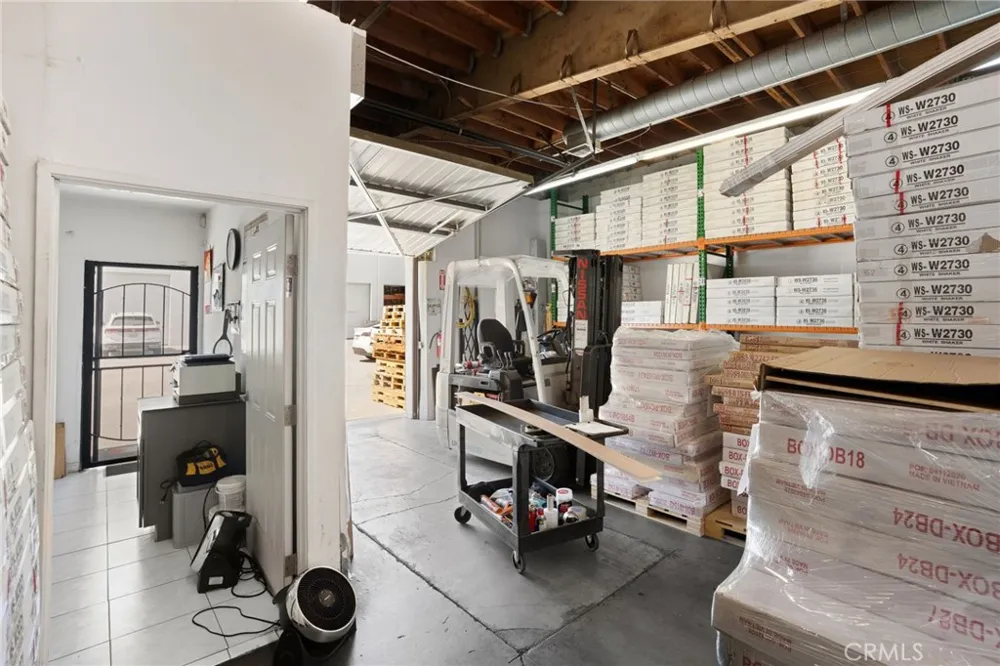 129 S 8th La Puente, CA 91746