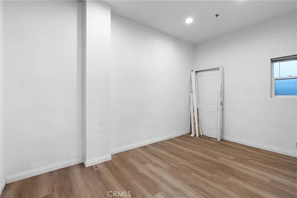 129 S 8th La Puente, CA 91746