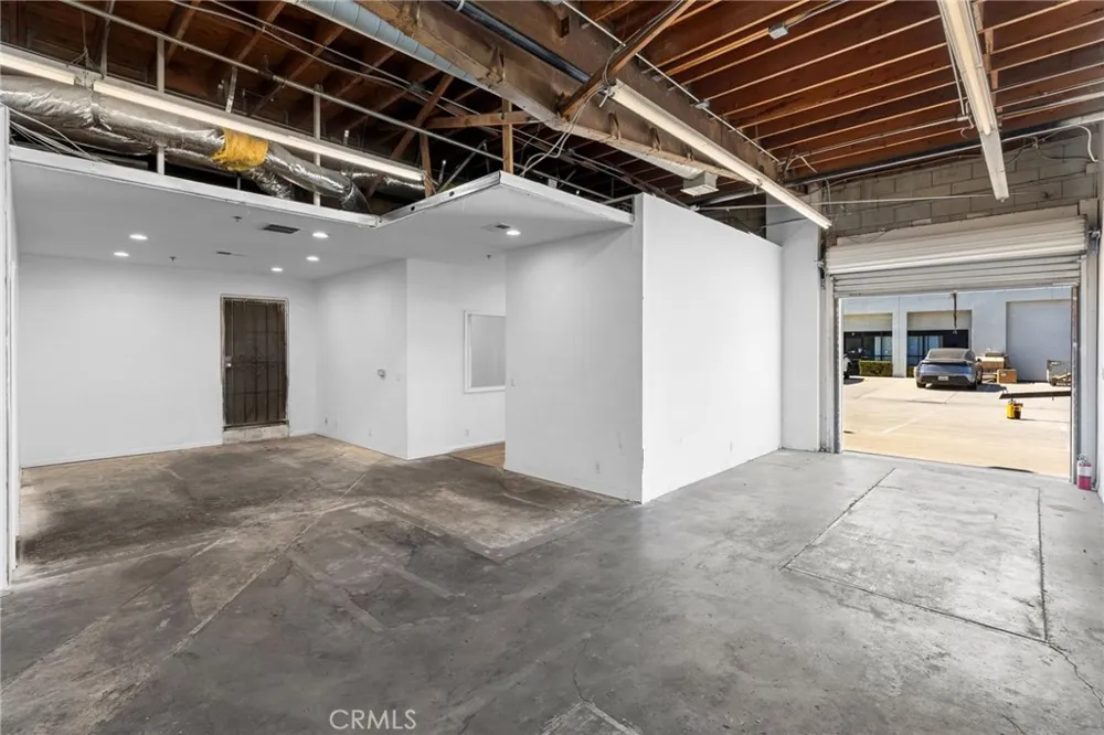 129 S 8th La Puente, CA 91746
