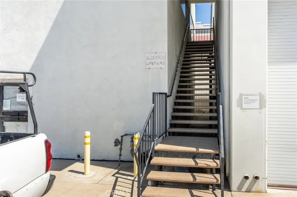 129 S 8th La Puente, CA 91746