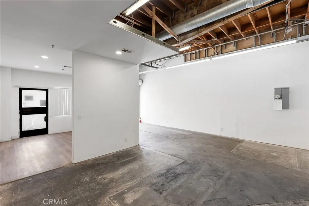 129 S 8th La Puente, CA 91746
