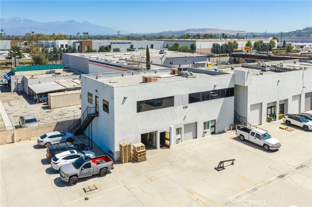 129 S 8th La Puente, CA 91746