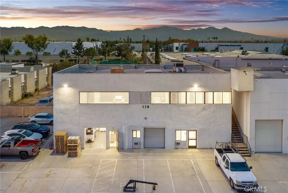 129 S 8th La Puente, CA 91746