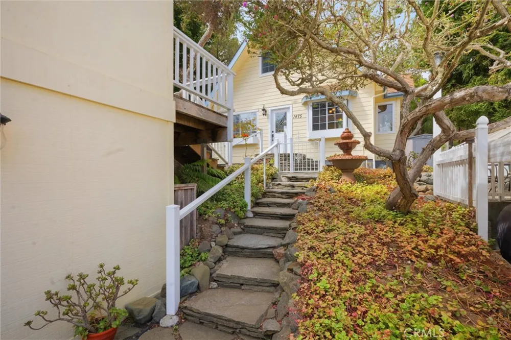 1475 Spencer Street Cambria, CA 93428