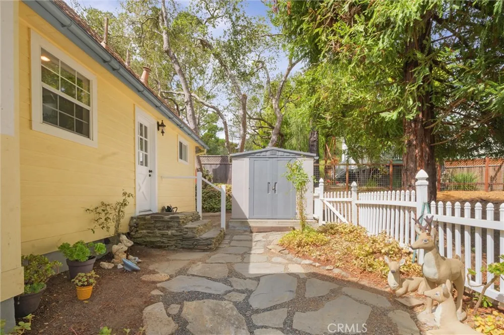 1475 Spencer Street Cambria, CA 93428