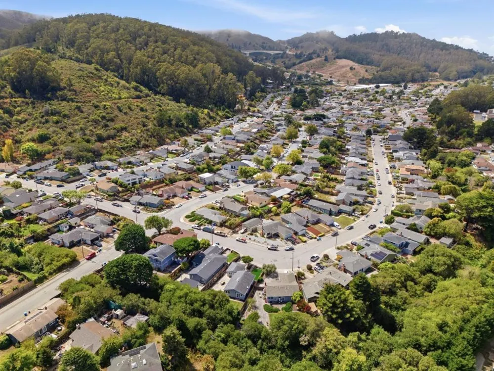 1239 Galvez Drive Pacifica, CA 94044