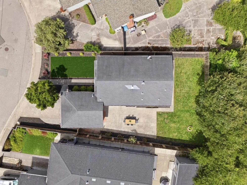 1239 Galvez Drive Pacifica, CA 94044