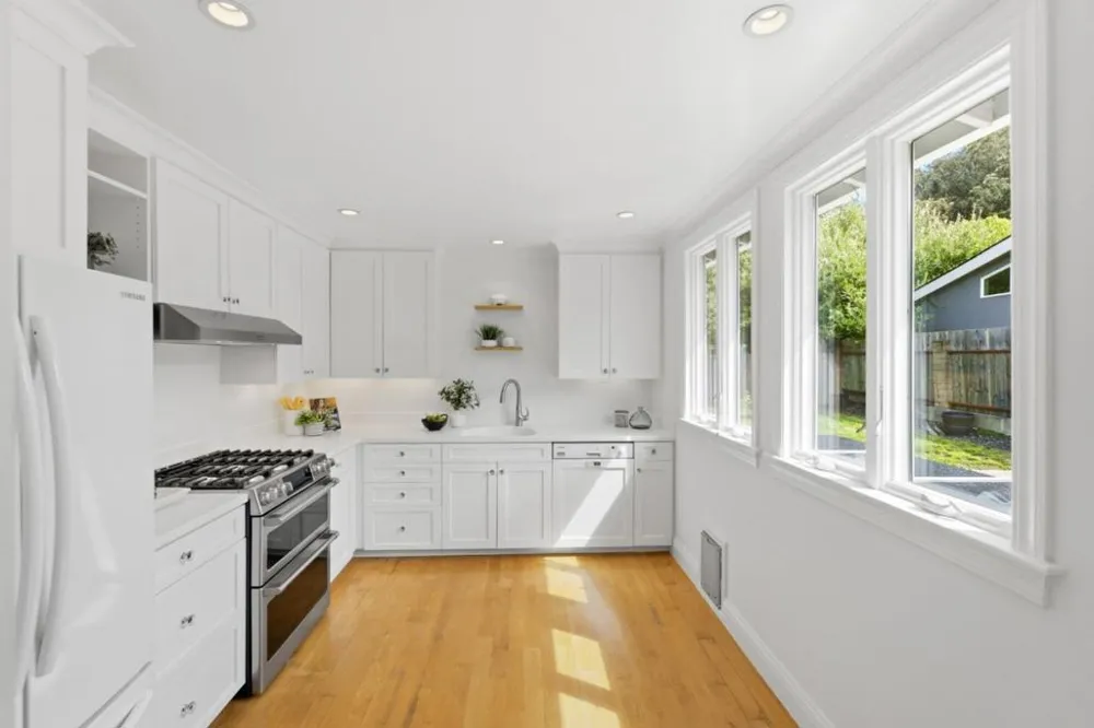 1239 Galvez Drive Pacifica, CA 94044