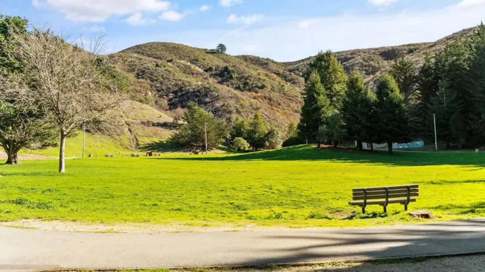 1239 Galvez Drive Pacifica, CA 94044