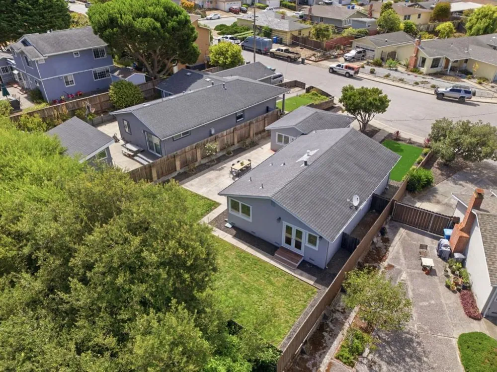 1239 Galvez Drive Pacifica, CA 94044