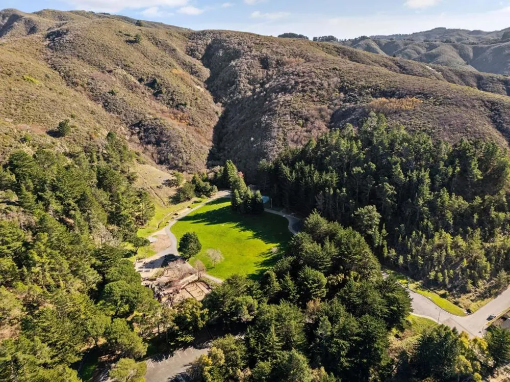 1239 Galvez Drive Pacifica, CA 94044