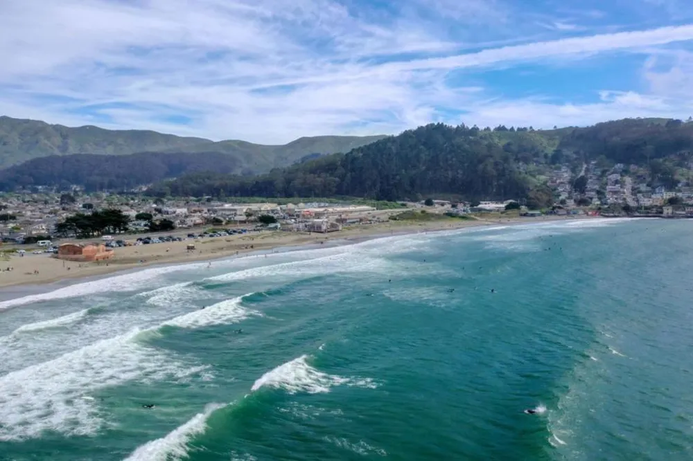 1239 Galvez Drive Pacifica, CA 94044