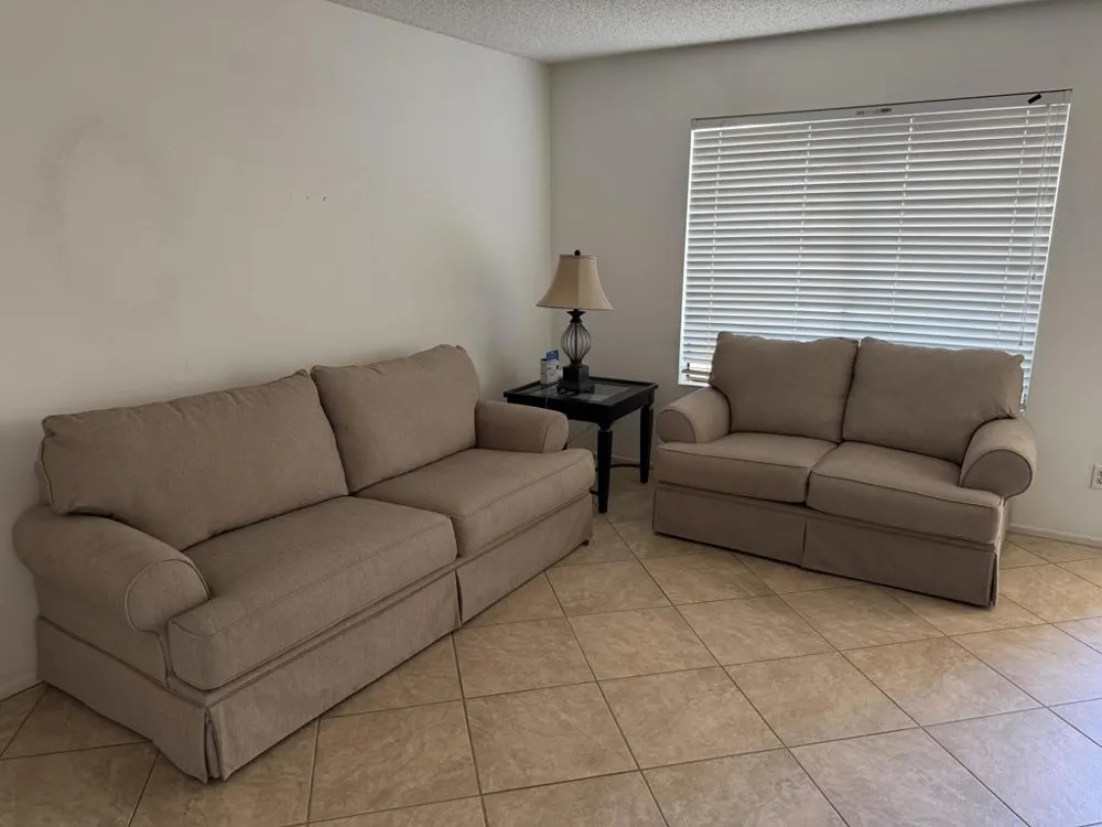 54 Lakeview Circle Cathedral City, CA 92234