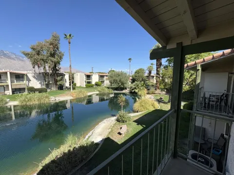 54 Lakeview Circle