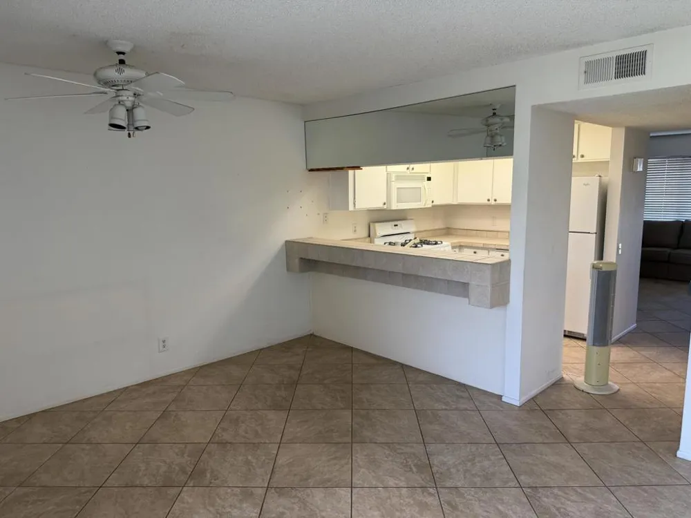 54 Lakeview Circle Cathedral City, CA 92234
