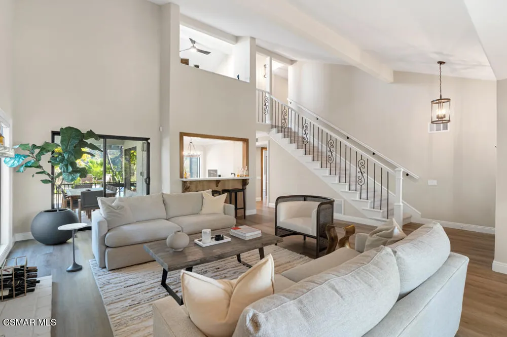 32026 Canterhill Place Westlake Village, CA 91361