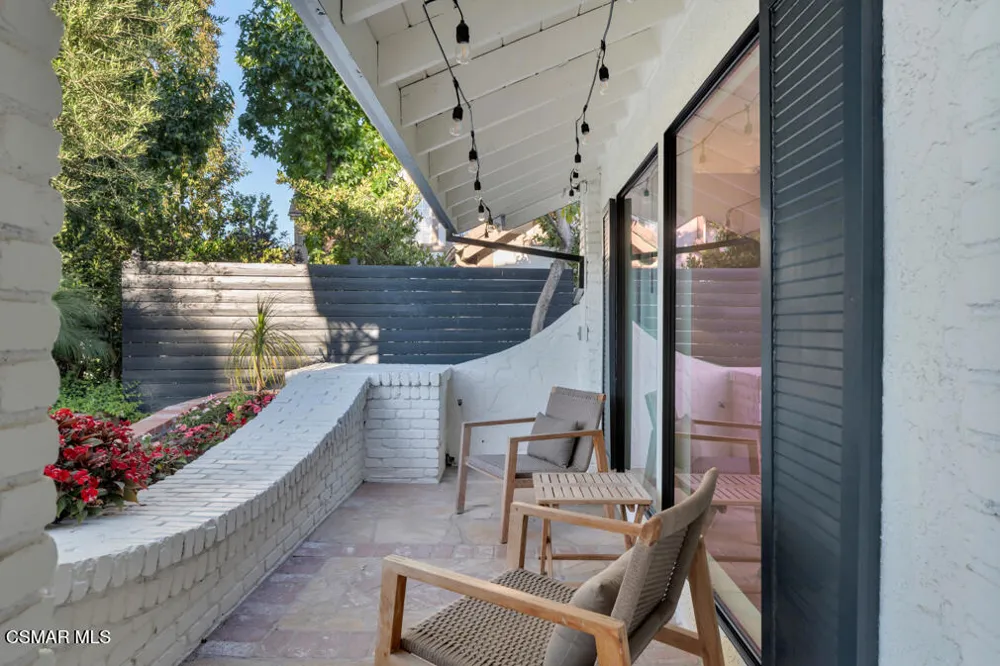 32026 Canterhill Place Westlake Village, CA 91361