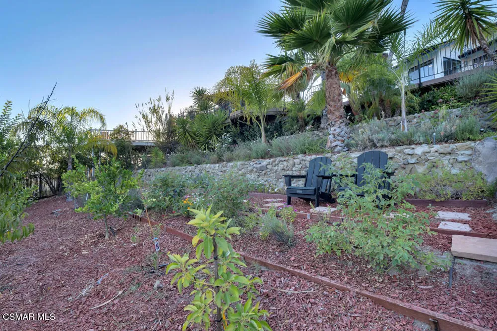 32026 Canterhill Place Westlake Village, CA 91361