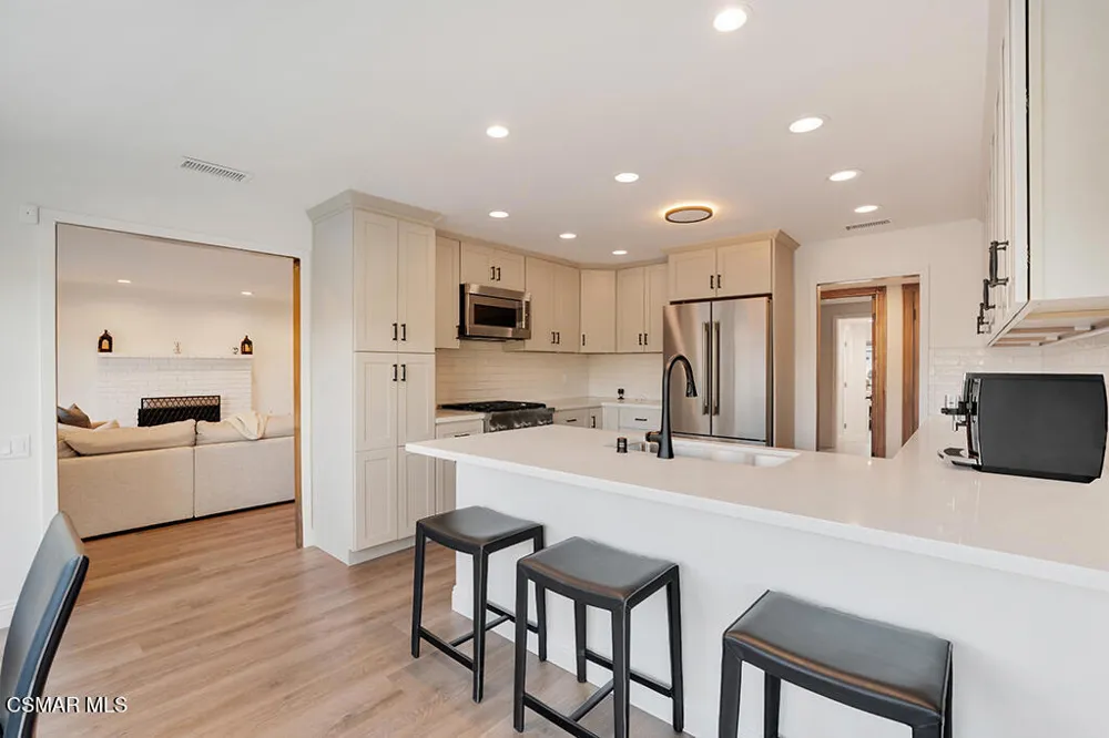 32026 Canterhill Place Westlake Village, CA 91361