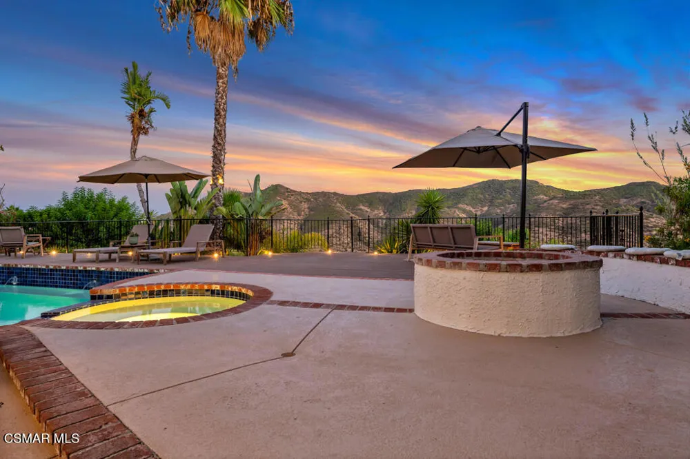 32026 Canterhill Place Westlake Village, CA 91361