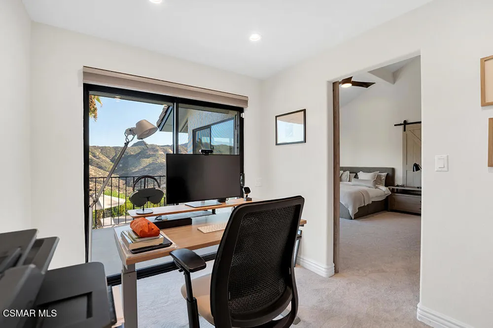 32026 Canterhill Place Westlake Village, CA 91361