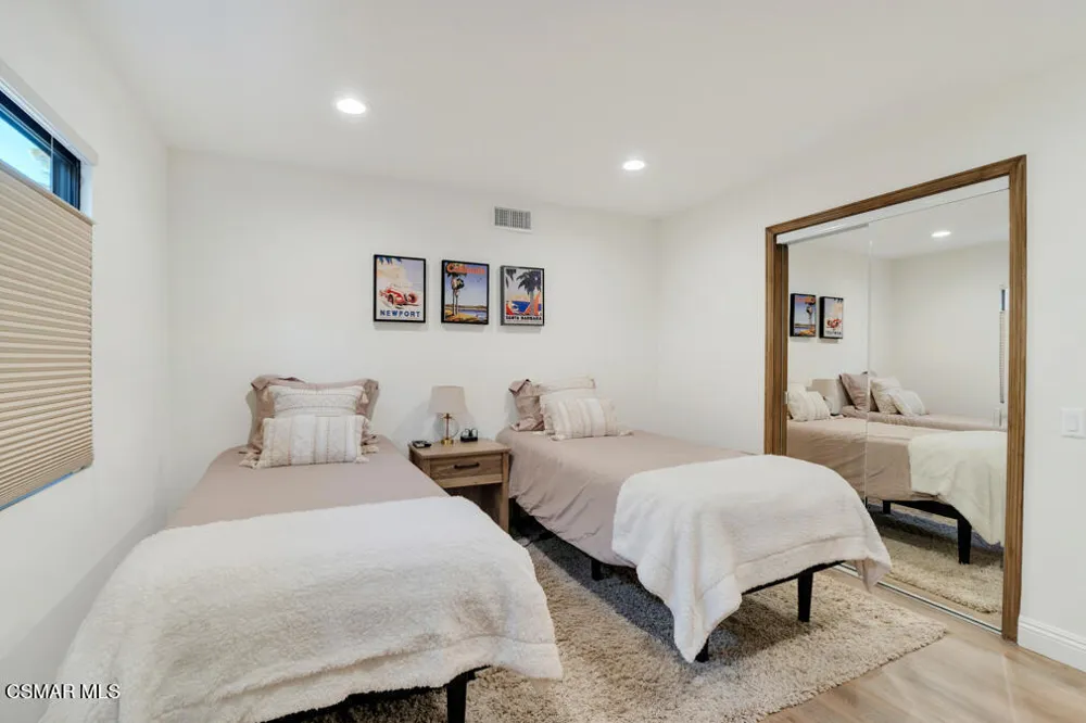 32026 Canterhill Place Westlake Village, CA 91361