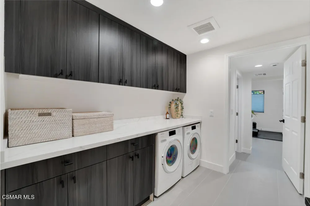 32026 Canterhill Place Westlake Village, CA 91361