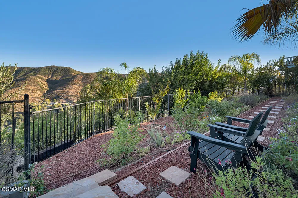 32026 Canterhill Place Westlake Village, CA 91361
