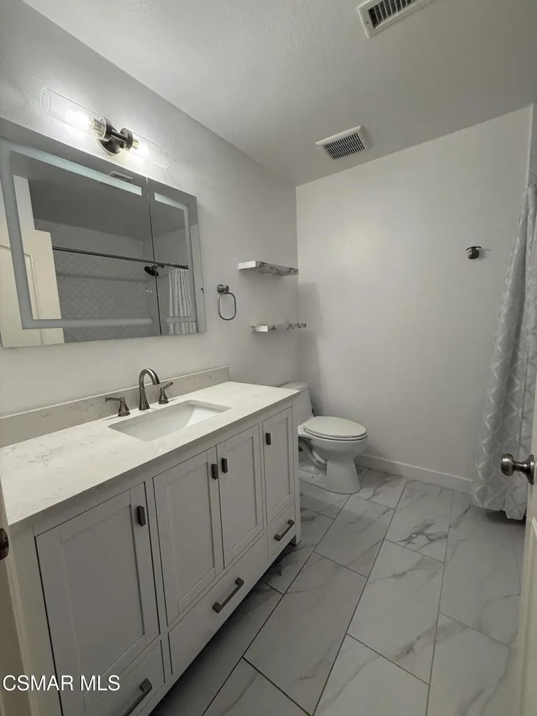 3622 Cambria Street Thousand Oaks, CA 91360