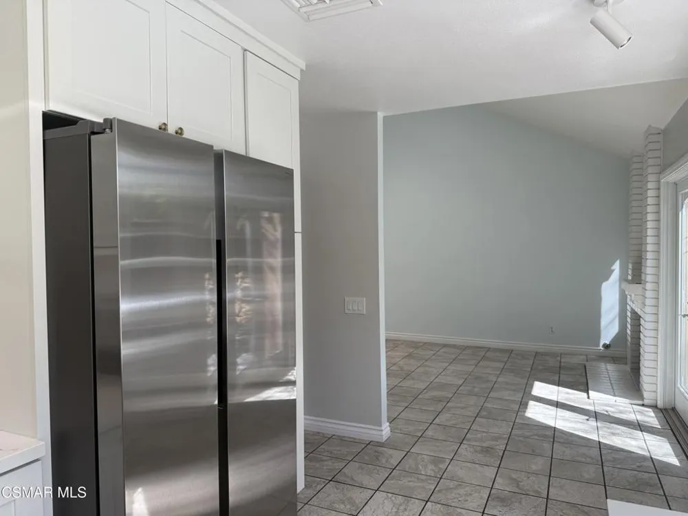 3622 Cambria Street Thousand Oaks, CA 91360