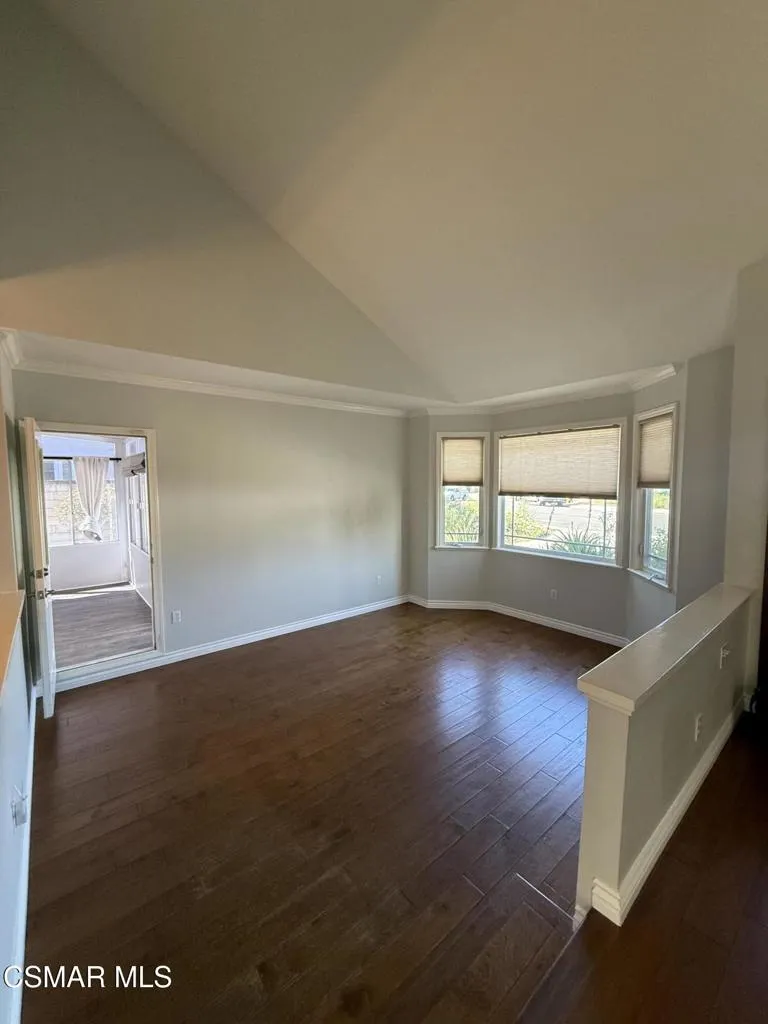 3622 Cambria Street Thousand Oaks, CA 91360