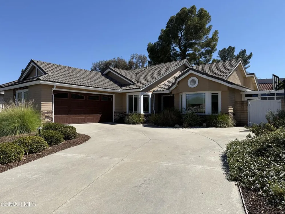 3622 Cambria Street Thousand Oaks, CA 91360