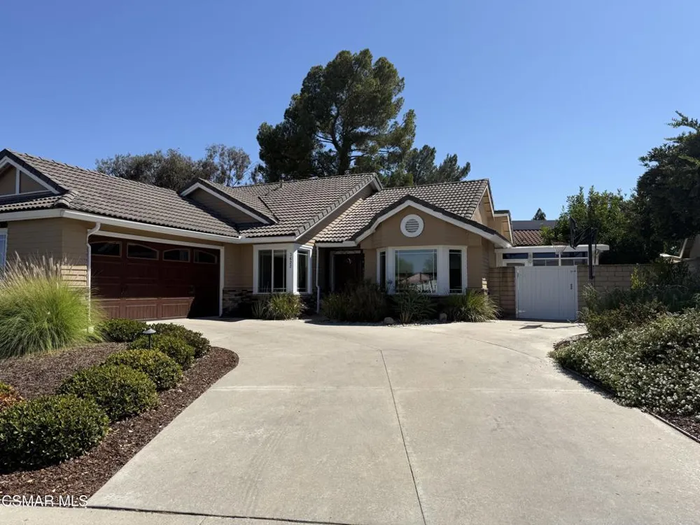 3622 Cambria Street Thousand Oaks, CA 91360